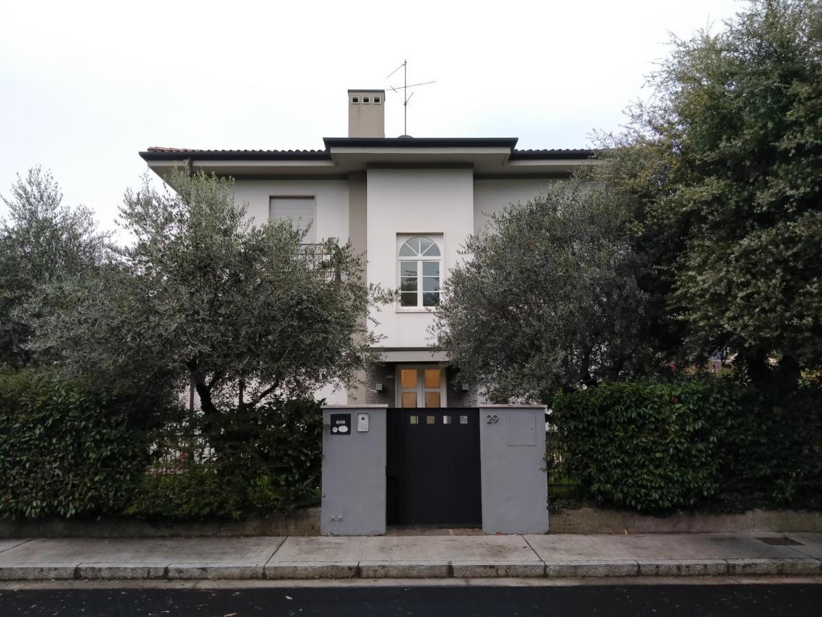 Villa Beatrice เบรเชีย ภายนอก รูปภาพ
