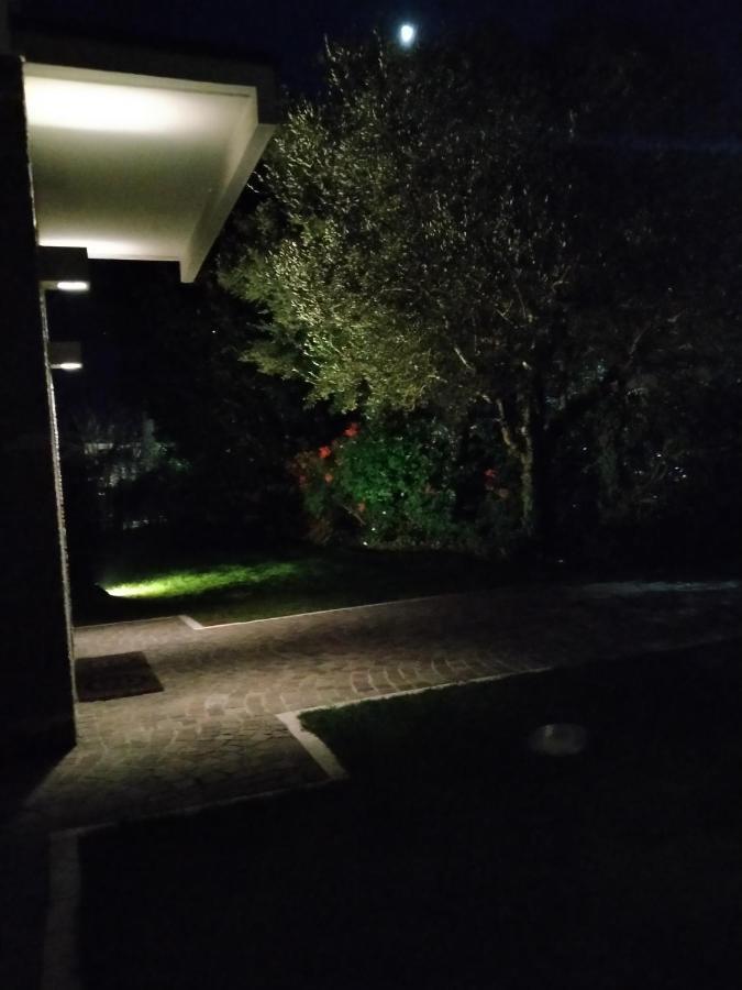 Villa Beatrice เบรเชีย ภายนอก รูปภาพ